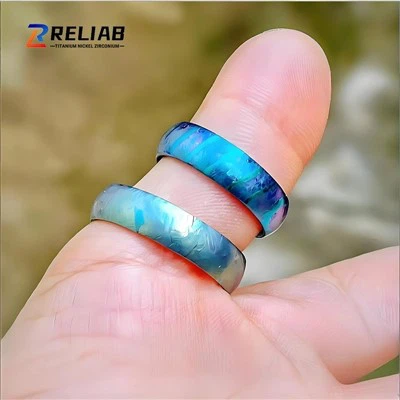 Alianza de boda de titanio Damasco